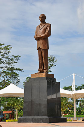 总统铜像